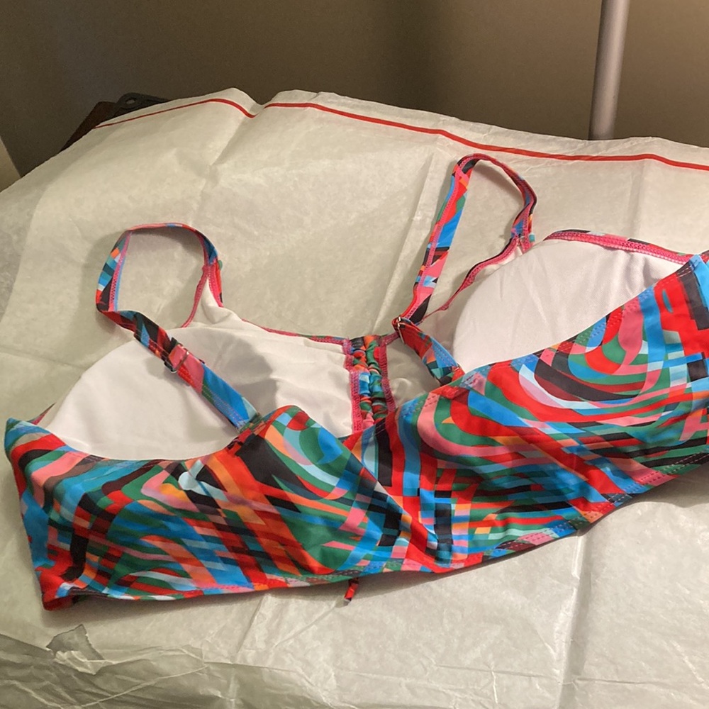 Colorful Women's Swim Cover-Up Set - Picture 11 of 14